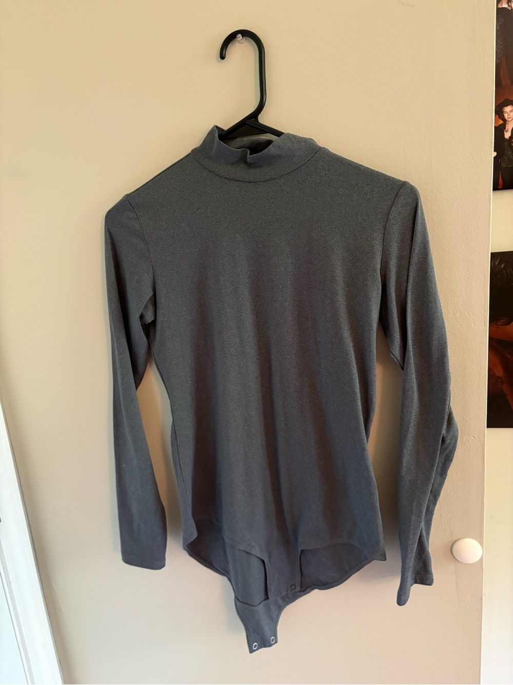 32 Degrees Gray Long Sleeve Mock Neck Bodysuit